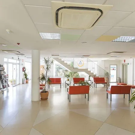 酒店 Torremolinos Inturjoven Youth