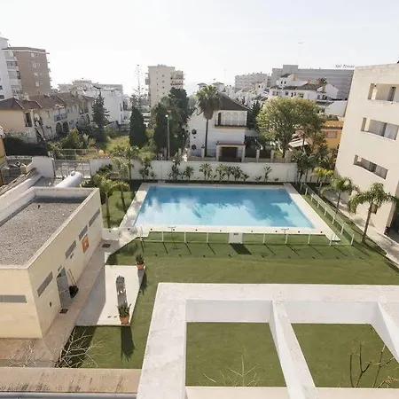 酒店 Torremolinos Inturjoven Youth 2*
